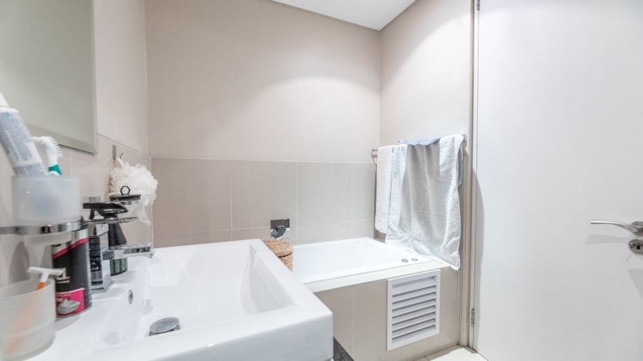 1 Bedroom Property for Sale in Big Bay Western Cape
